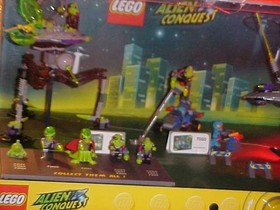 Lego  2011 Alien Conquest Store Display Must See.. Very Rare!