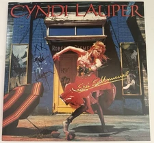CYNDI LAUPER SIGNED AUTOGRAPH SHE'S SO UNUSUAL LP VINYL BAS BECKETT BAS