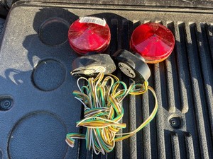 12V Magnetic Trailer Lights Two Sided Red & Amber Magnetic Tow Lights Kit  Used