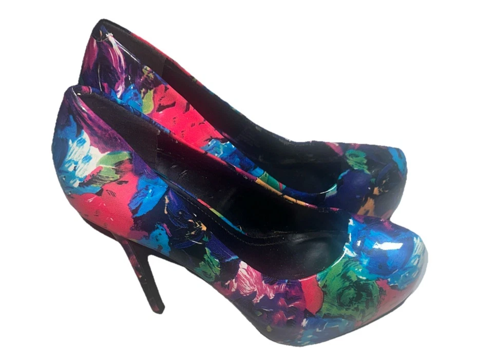 Steve Madden "Nala" Salto Plataforma Stiletto Floral, Couro Patente Tamanho 8 - Imagem 3 de 4