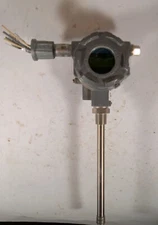 1 USED DWYER HAZARDOUS AREA HUMIDITY/TEMP TRANSMITTER HHT-IT-LCD **MAKE OFFER**