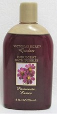 Victoria's Secret Passionate Kisses Indulgent Bath Bubbles New 8 oz.