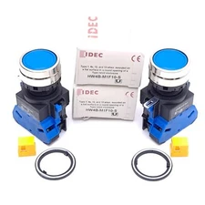 Lot of 2 IDEC HW4B-M1F10-S Pushbutton, Momentary, 1 NO Contact, ø22mm Mounting