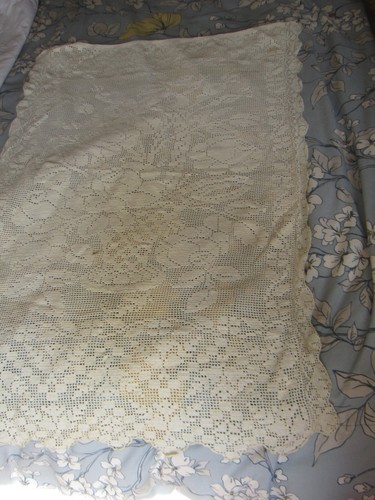 SWEET ANTIQUE FRENCH HAND CROCHET COTTON CURTAIN BASKET FLOWERS 2nd - Picture 2 of 8