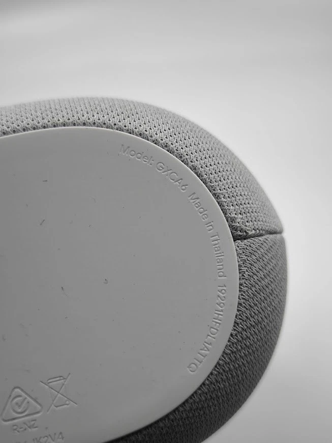 Google Nest Audio GXCA6 - Für Teile, Zeichen Der Verwendung - Bild 2 von 4