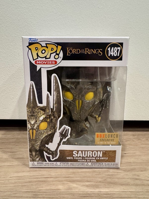 Funko Pop! Lord Of The Rings Sauron GITD Box Lunch Exclusive New Sealed