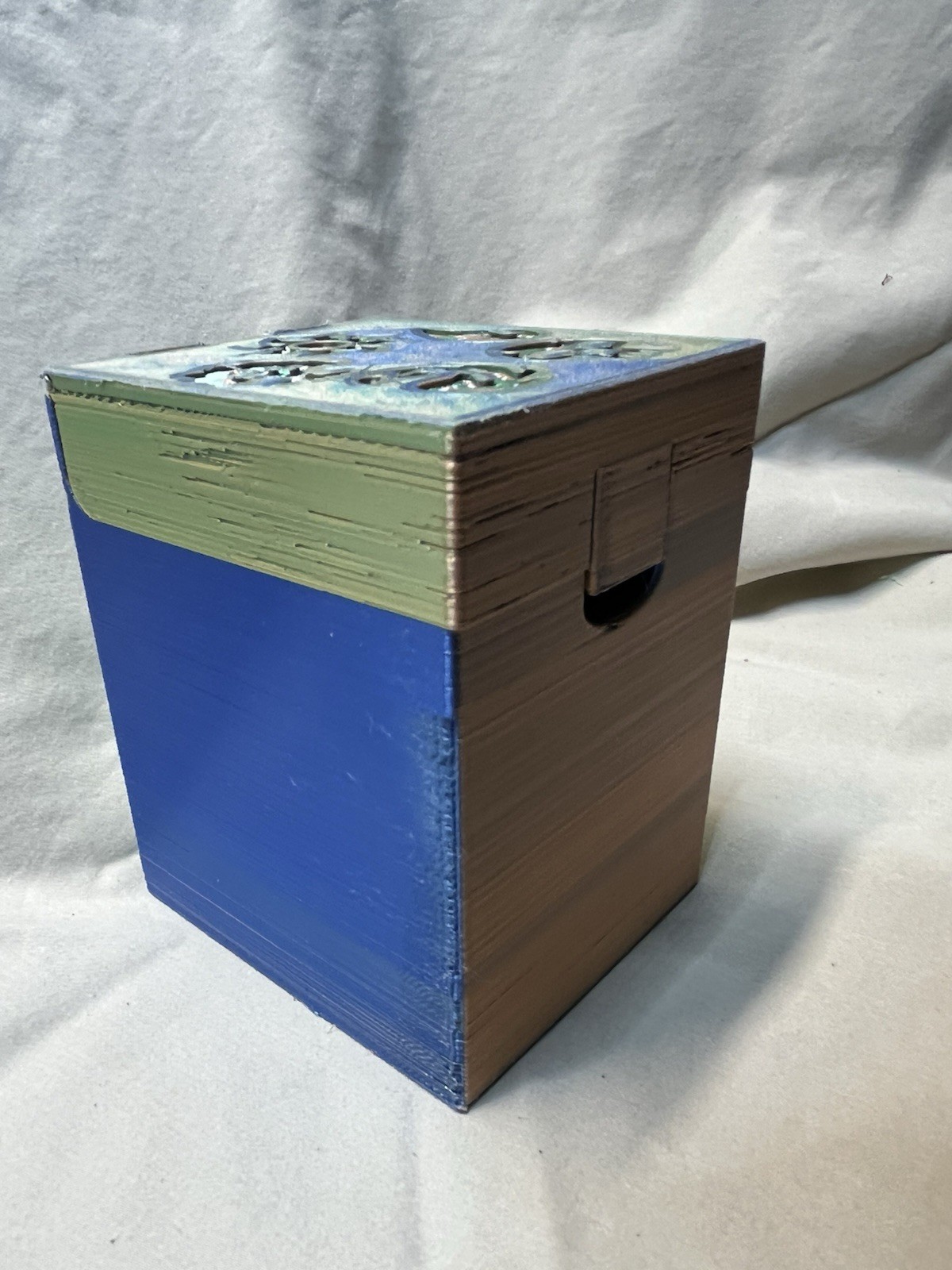 MTG Commander Deck Box w/ Hinged, 100 Double Sleeved Card, Gold & Blue 3d Print