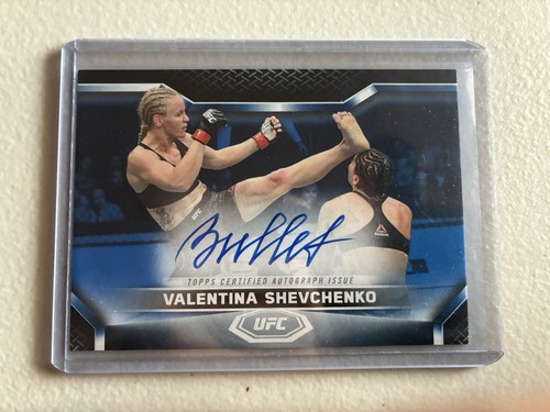 Valentina Shevchenko #KA-VS 2020 Topps UFC Knockout Autographs card