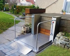 110cm ROLLSTUHLLIFT ROLLSTUHLHEBEBÜHNE FAHRSTUHL HUBLIFT HEBELIFT WHEELCHAIRLIFT