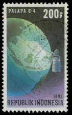 INDONESIA 1519 - Satellite Communications "Satellite over Globe" (pc41343)