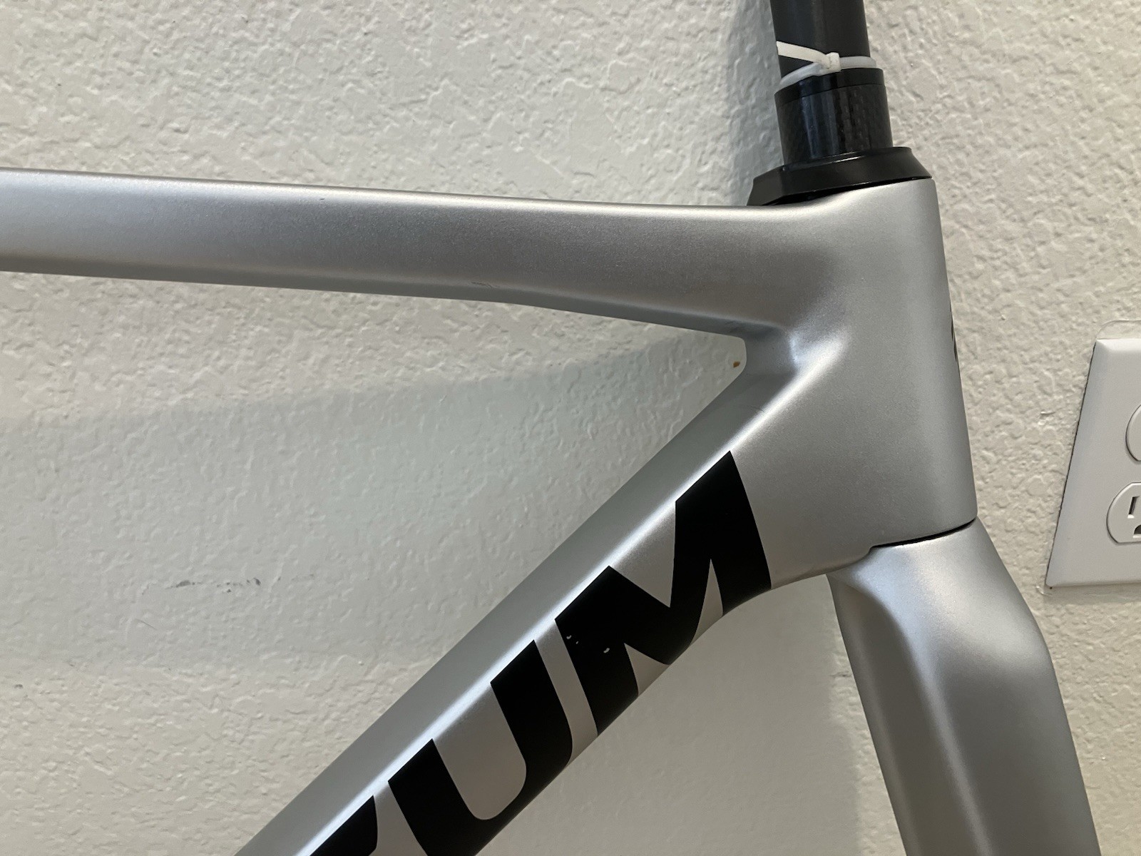 Ventum NS1 Carbon Fiber Frameset. 52cm
