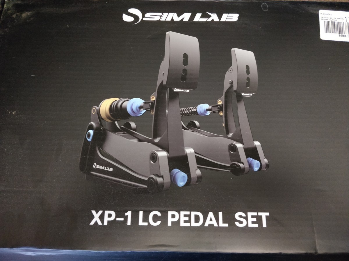 SimLab XP1シミュレータのペダル