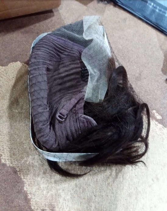 Peluca frontal de encaje marrón oscuro onda corta 13X4 cabello humano predeplucado Foto 3 de 4