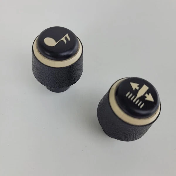 Chevrolet Chevette 1981 perillas de radio negro blanco conjunto de 2 OEM Foto 2 de 4