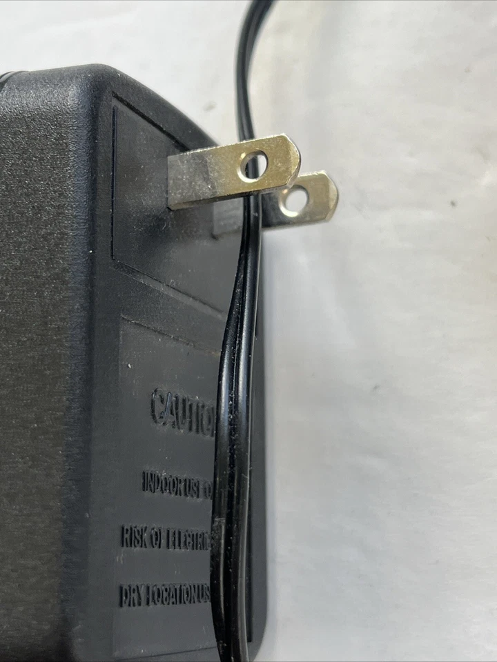 WESTELL DSL MODEM WITH POWER SUPPLY ~ MODEL #: E90-610014-06 - Image 3 of 4