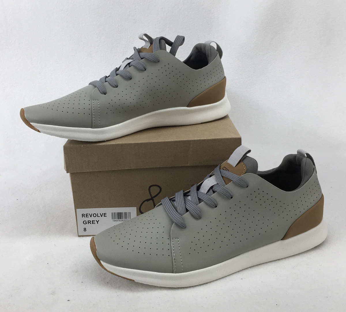 Revolve 2024 clothing shoes