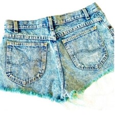 Vintage Vintage Turquoise Tint High Waisted Mom Distress Cutoff Jean Short M