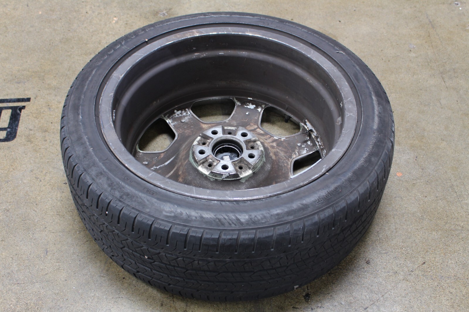Rolls Royce, Front Wheel, Curb Rash, 20x8.5, Used, P/N 6773353.9