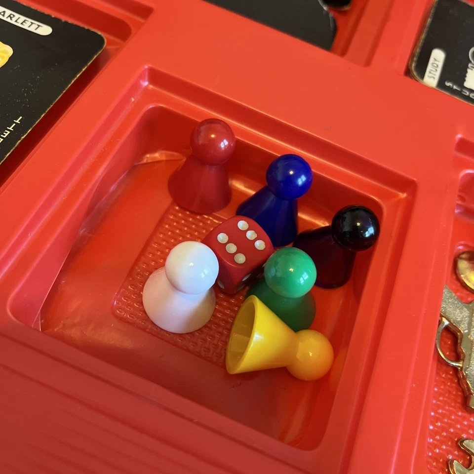 1975 Vintage Cluedo Board Game Waddingtons Art Deco Box 100% Complete - Image 4 of 4