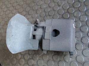 Bremssattel Vorn Links VW Golf 1.6 1HXO/1HX1/1EXO 12 Monate Garantie