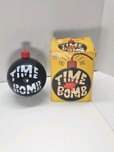 Vintage Time Bomb "Tic Tic " Game Milton Bradley 1964 Original Box Tested