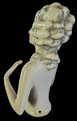 Muñeca alemana de medio prendedor grande de porcelana vintage de 5" brazos pintados a mano precio reducido - Imagen 6 de 9