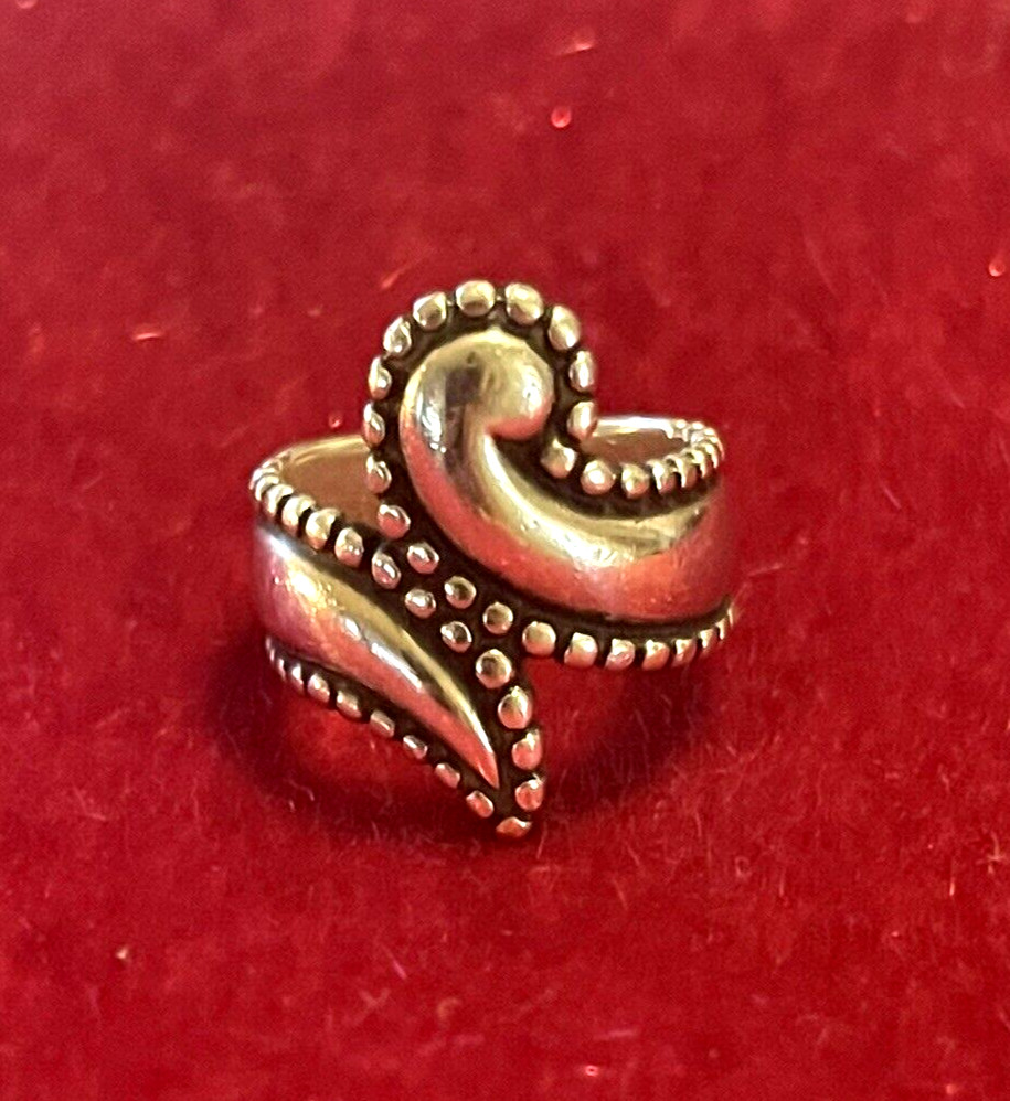 RARE RETIRED James Avery Paisley Ring Size 6 Gem