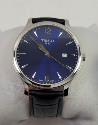 Reloj para hombre Tissot Tradition cuarzo esfera azul correa de cuero negro T0636101604700 - Imagen 2 de 13