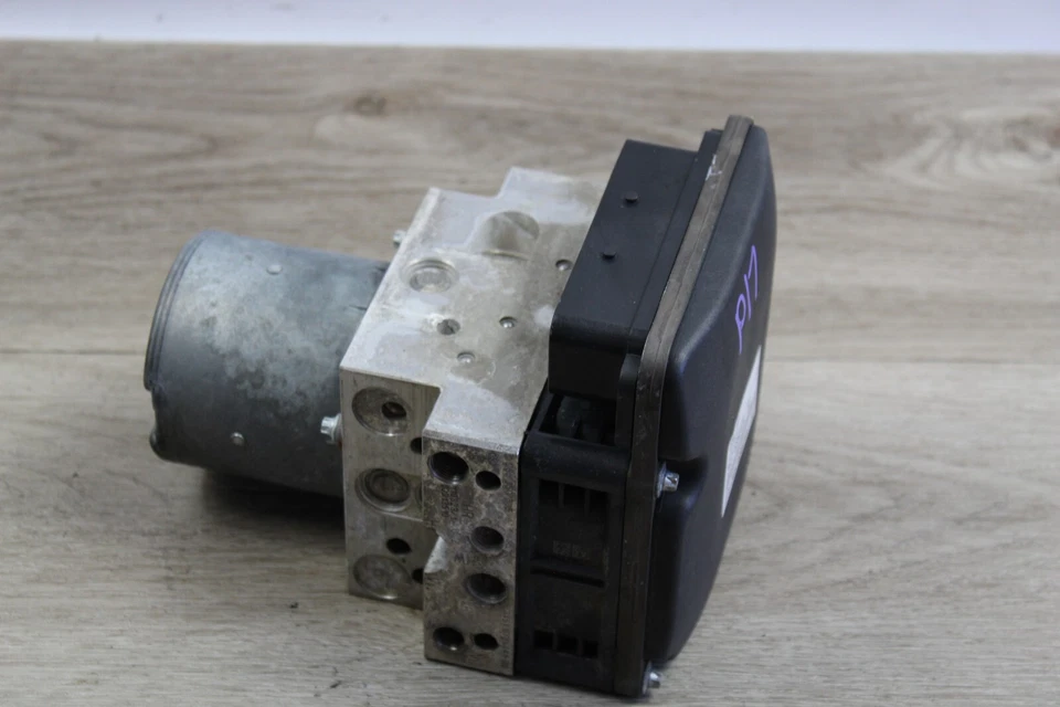 2011-12 F04 BMW 750I 750LI ACTIVE HYBRID 7 N63 ABS SYSTEM ANTI LOCK BRAKE PUMP Foto 2 de 4