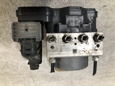 16-19 Toyota Prius ABS Anti-Lock Brake Pump Module Unit 4451047070