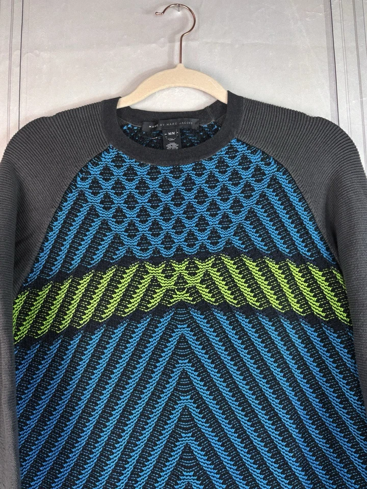 Suéter geométrico multicolor Marc By Marc Jacobs para hombre orificios medianos para el pulgar Foto 2 de 4