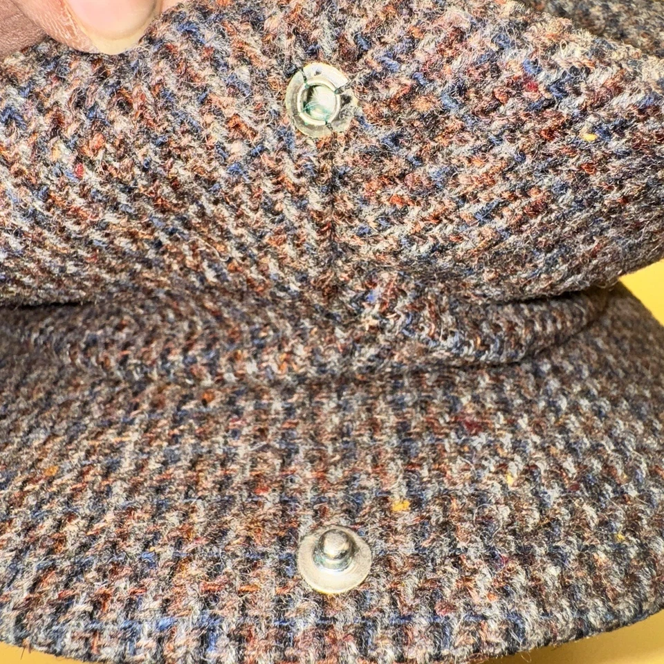 HARRIS TWEED -THINSULATE Flat Cap Tweed Ear Flaps 100% PURE WOOL VINTAGE Brown - Image 3 of 4