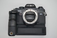 Minolta X-700 35mm Film Camera  Minolta Motor Drive 1 Autowinder Grip READ 