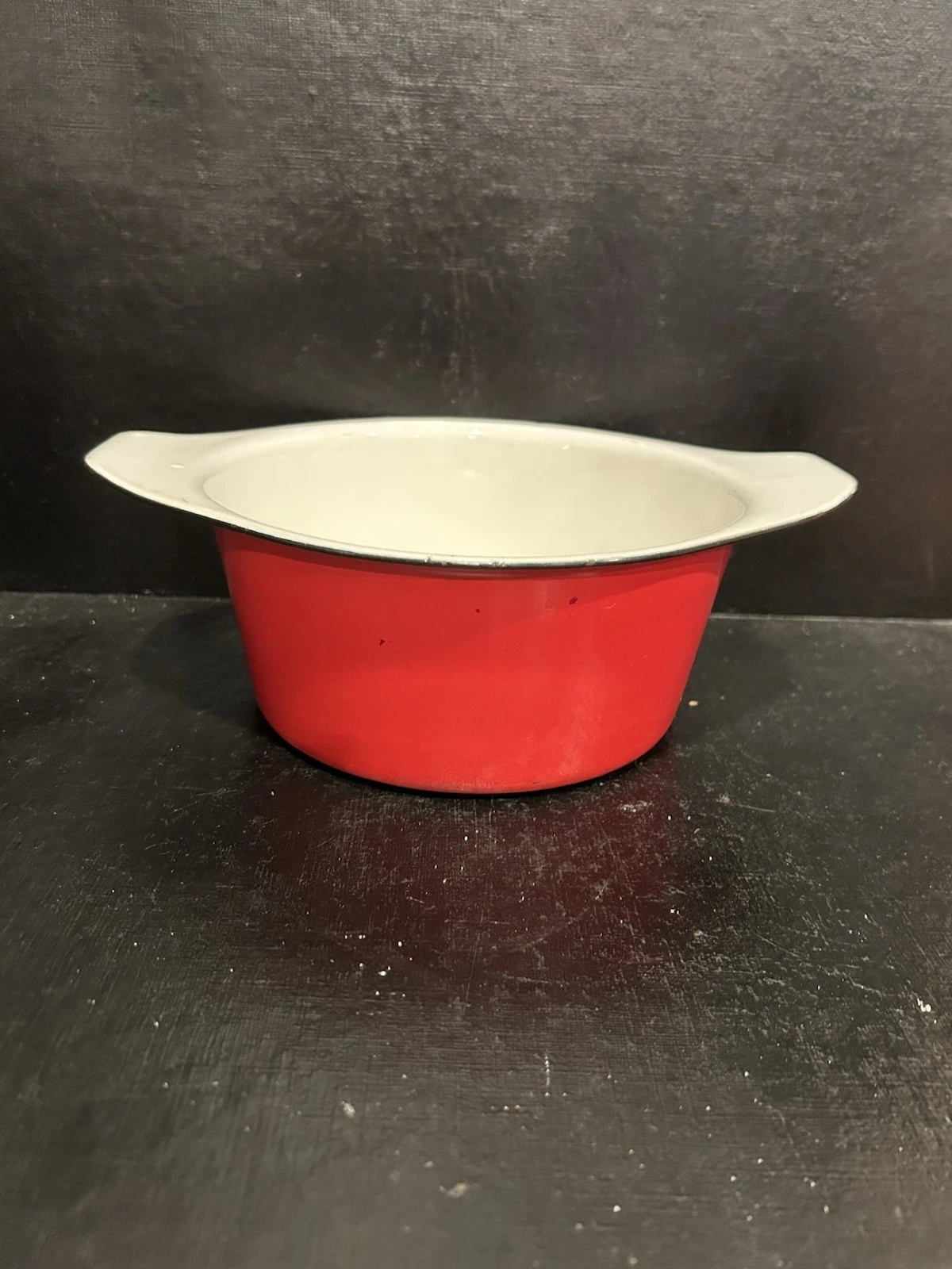 VTG Enamel Over Cast Iron Dutch Oven/Pot (NO LID) Red/White Dual Handles