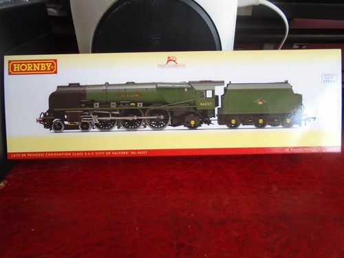 HORNBY R3856 4-6-2 BR PRINCESS CORONATION CLASS LOK 46257 "CITY OF SALFORD" NEU | Condition: New