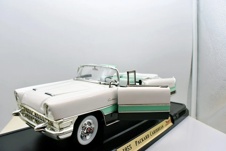 American Car Model 1:18 Packard Caribbean Diecast Road Vehicles - Image 4 of 4