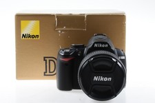 Nikon D3000 con AF-S DX 18-105mm f/3,5-5,6 G ED VR - SNr: 6571332