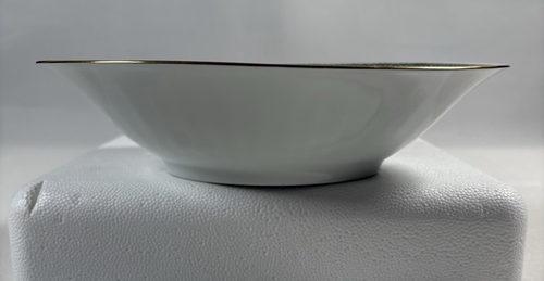 ROYAL LIMOGES Recamier Cheverny Noel OPEN VEGETABLE BOWL Gold Rim Oval Christmas - Picture 4 of 17