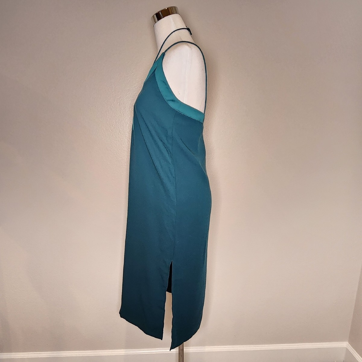 finders keepers green dress Amina Midi Dress in Green City Floral Olive main image 0