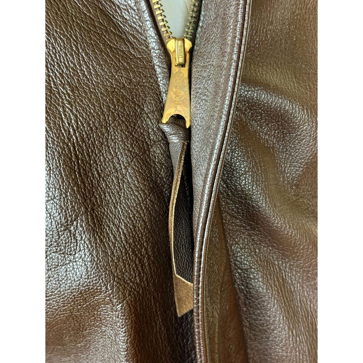Vintage Leather A2 Flight Jacket 1980s Willis & Geiger NY Vintage Leather A2 Flight Jacket 1980s Willis & Geiger NY