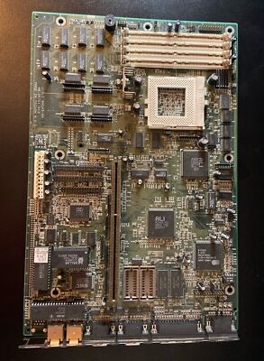 ACER V12LC 94143-2X SOCKET 5 4x SIMM 3x ISA 2x PCI AT MAINBOARD