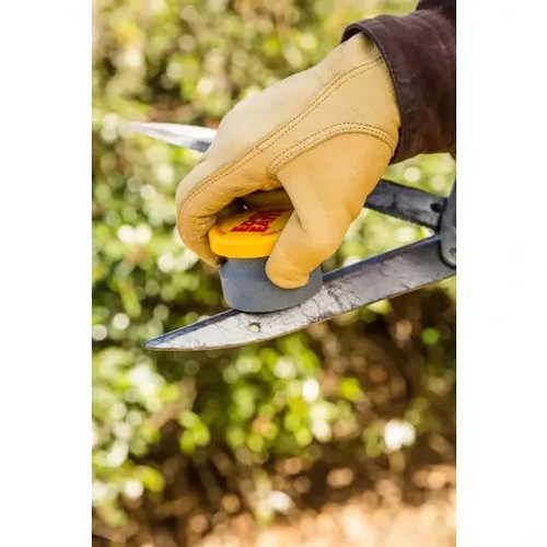 Smith's Sharpeners Edge Eater Tool Knife Axes Shovels Machetes Sharpener 50910 - Picture 2 of 4