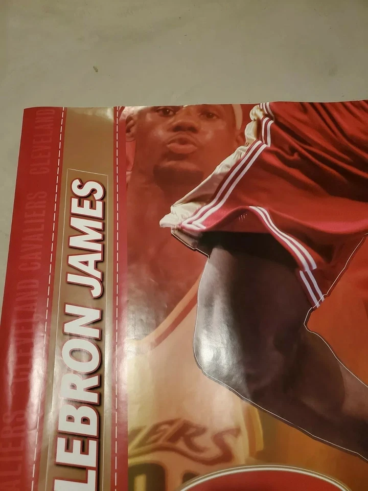 勒布朗·詹姆斯 Big Fathead 底部 仅可重复使用墙面图形骑士 早年 — 第 2/4 张图片