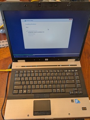 HP EliteBook 8530P 15'' Intel Core2Duo 4GB RAM 250GB Windows 10 Pro