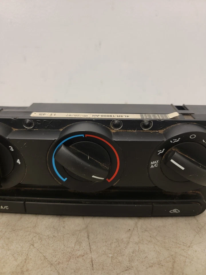 OEM FORD F150/LOBO 04-08 PAINEL FRONTAL AQUECEDOR AC CONTROLE CLIMÁTICO AR 7L34-19980-AA - Imagem 3 de 4