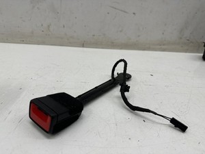 Volkswagen Arteon Shooting Brake 2023 Rechts Gurtschloss vorne 3G8857755