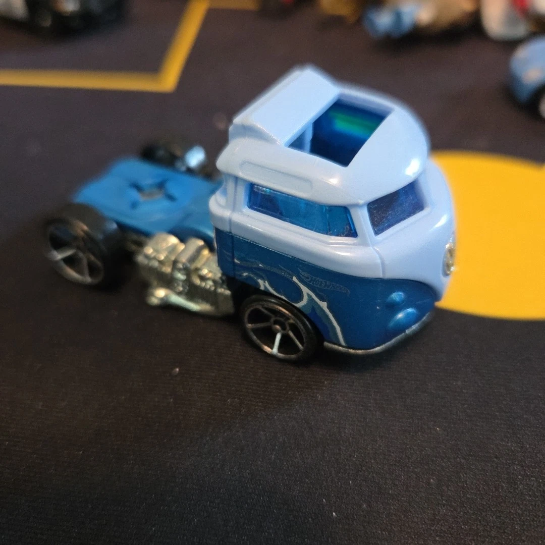 Hot Wheels Track Stars Volkswagen Diecast Cars, Trucks & Vans for