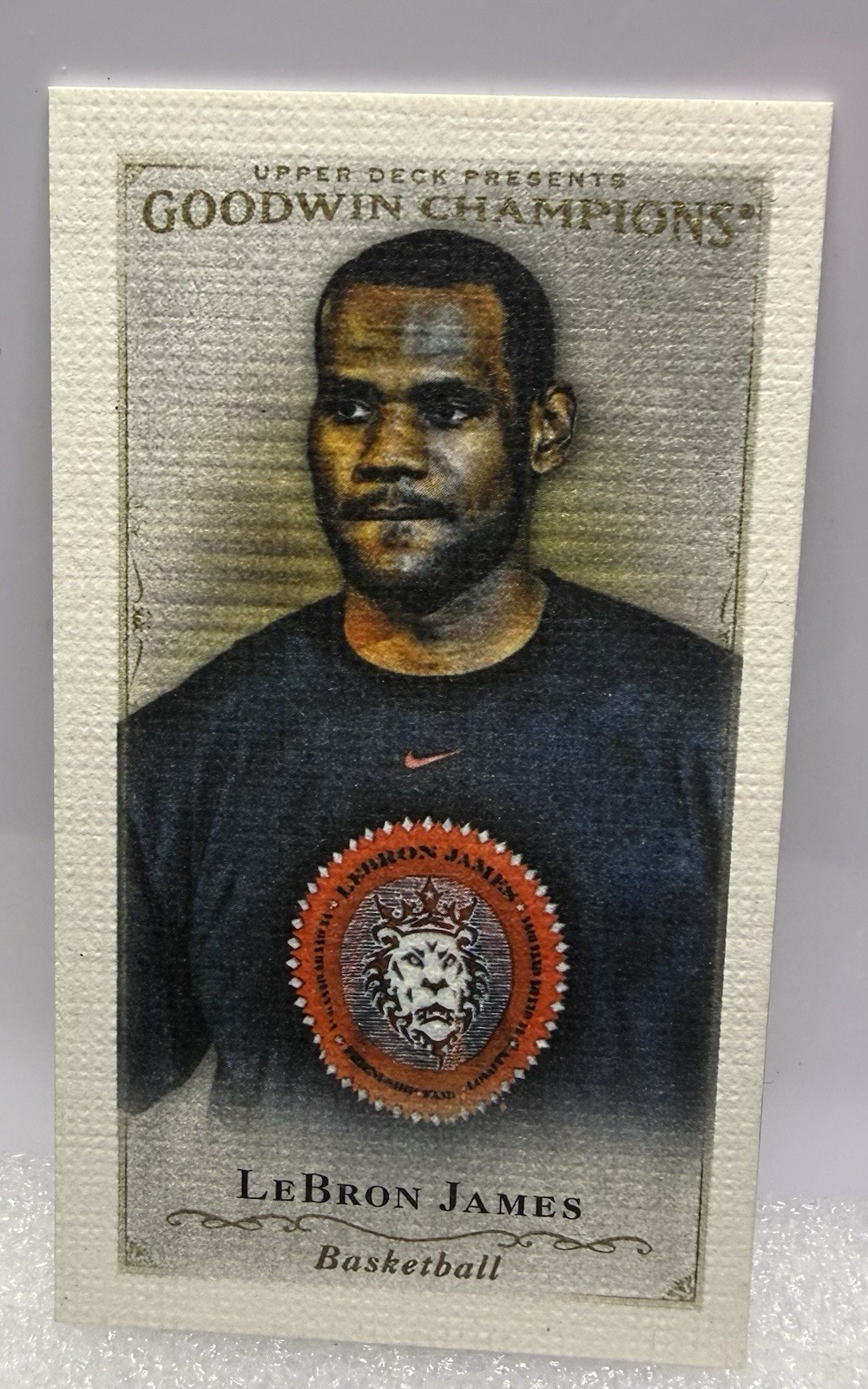 2016 Upper Deck Goodwin Champions Canvas Minis LeBron James #4