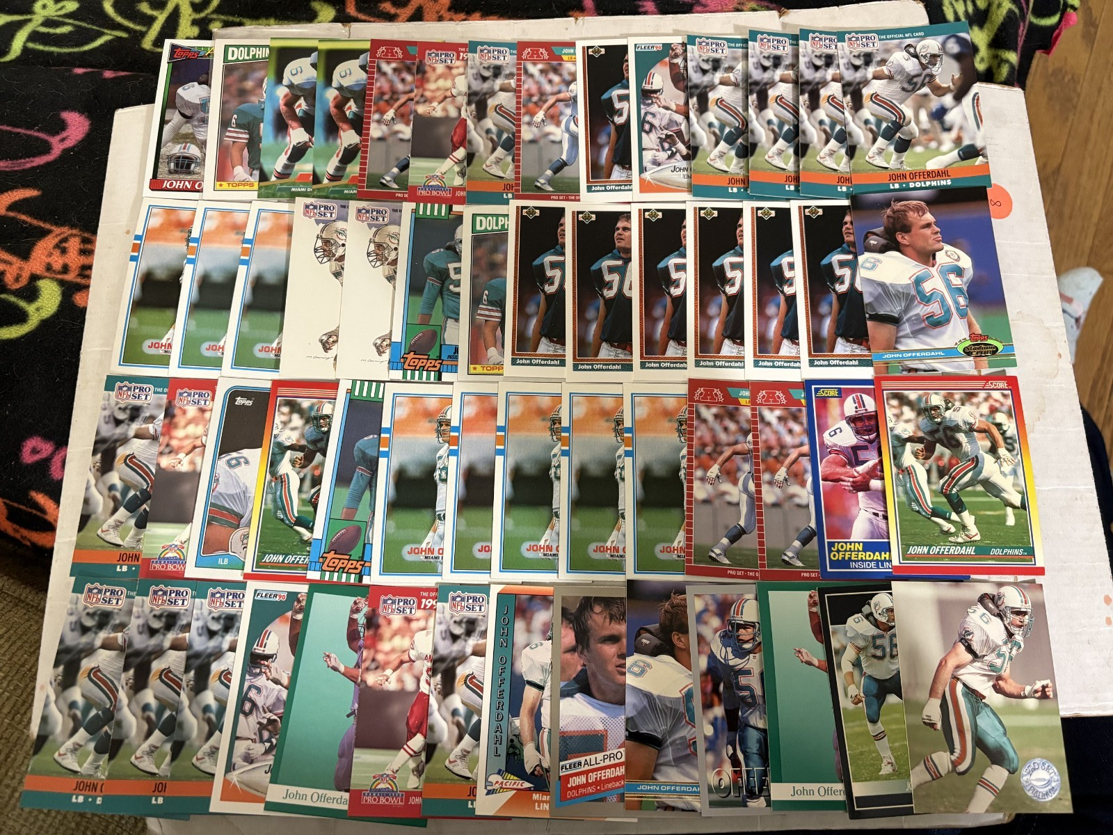 (115) John Offerdahl Football Cards Base Miami Dolphins Lot Collection