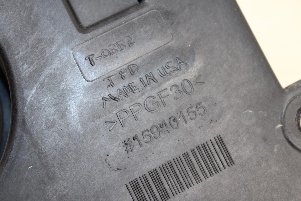 Carcasa de entrada de aire Pontiac Solstice 2006-2009 15940155 OEM NA8 Foto 3 de 4